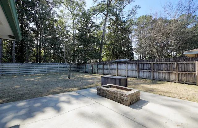 $440,000 | 410 Green Oak Lane, Niceville, FL 32578