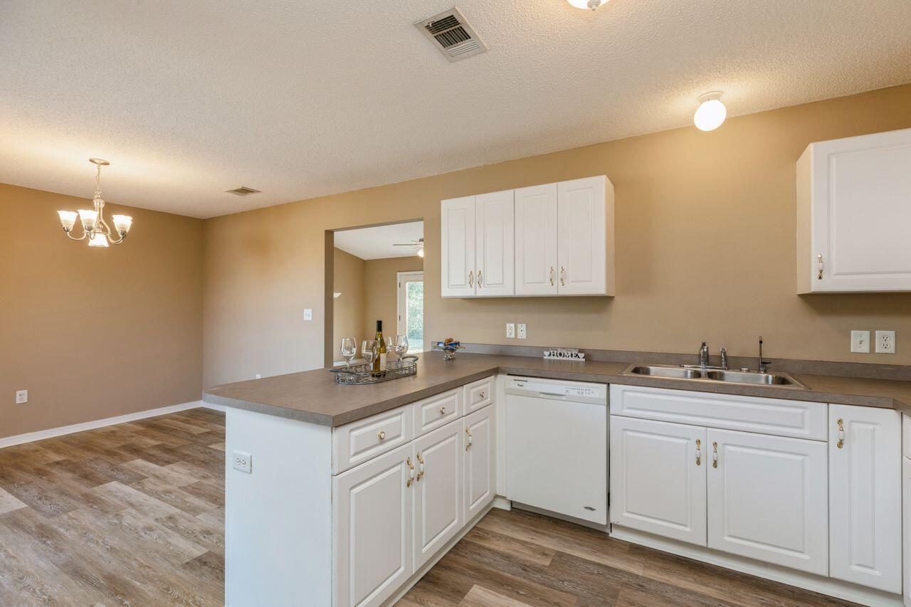 4781 Balboa Road Crestview, FL 32539 - Photo 16 of 33 Gallery Image 16