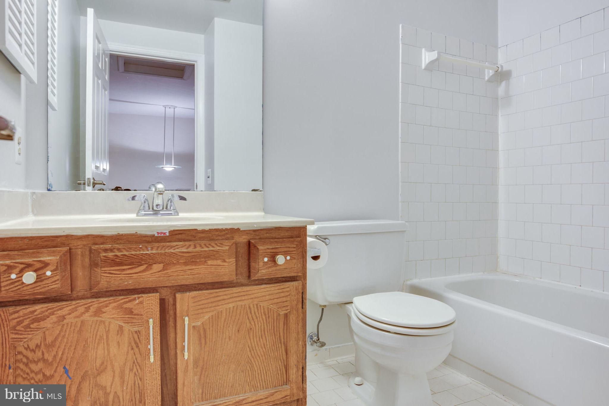 608 Sonata Way Silver Spring, MD 20901 - Photo 24 of 35 Bath