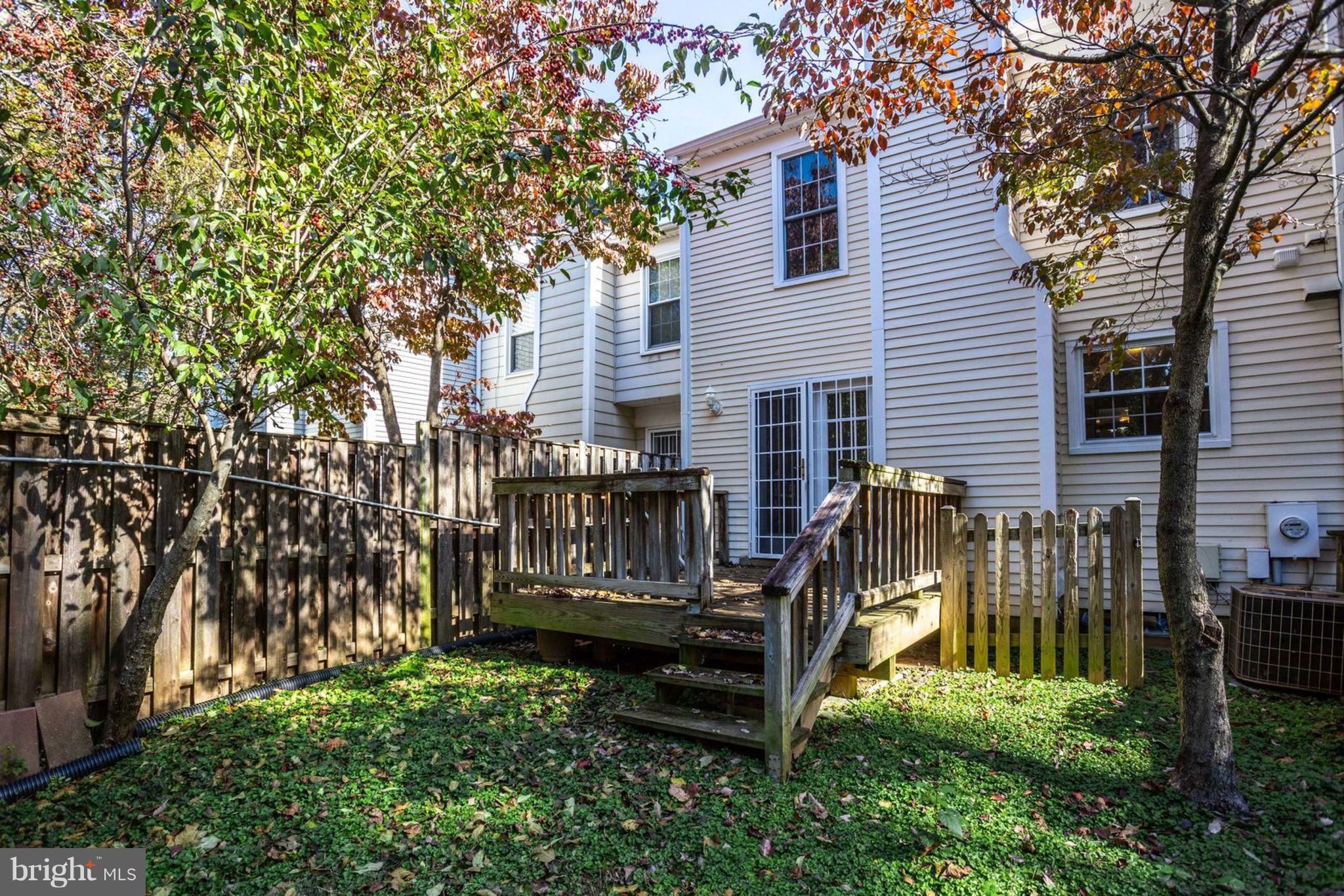 608 Sonata Way Silver Spring, MD 20901 - Photo 33 of 35 Exterior (Rear)