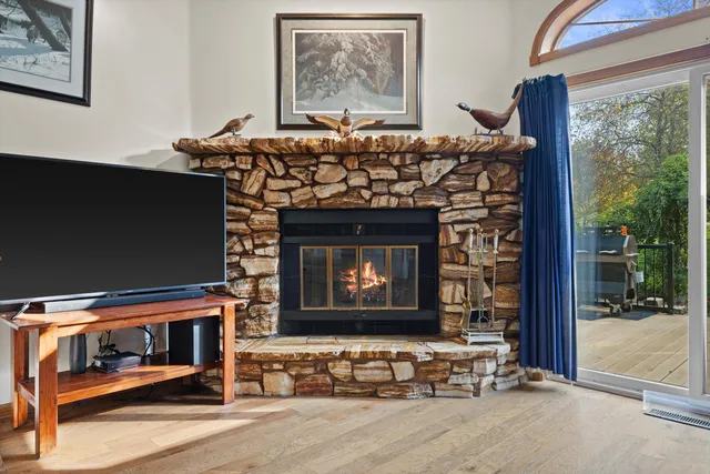 $469,900 | 735 South 2nd Street, Delavan, WI 53115