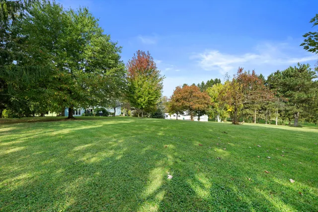 $469,900 | 735 South 2nd Street, Delavan, WI 53115