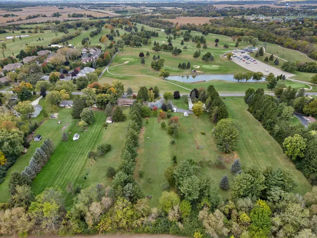 $469,900 | 735 South 2nd Street, Delavan, WI 53115