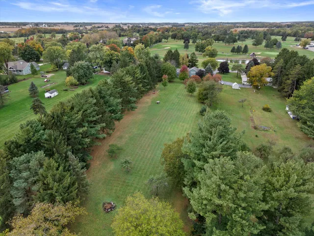 $469,900 | 735 South 2nd Street, Delavan, WI 53115