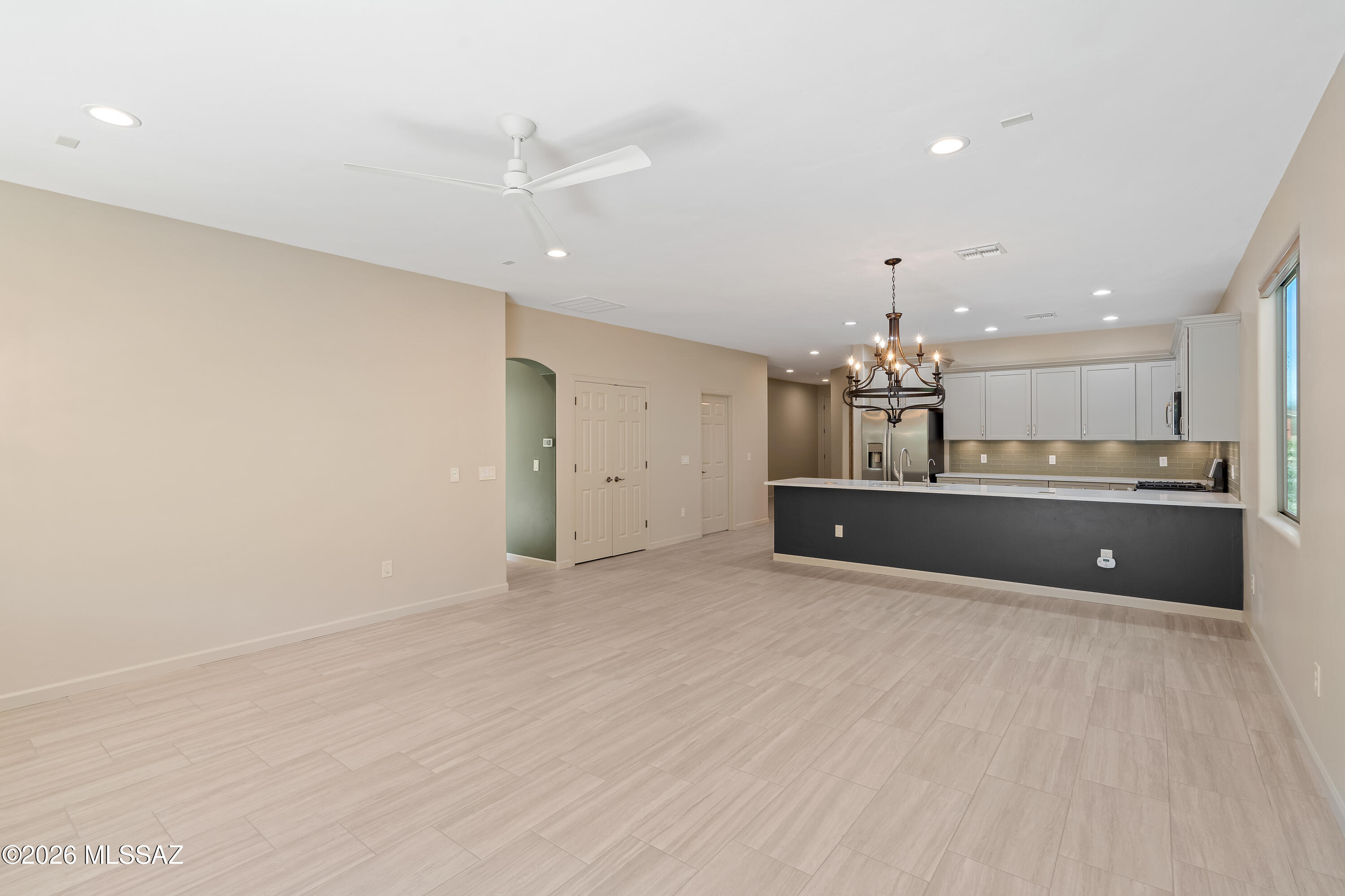2292 East Ram Rock Road Tucson, AZ 85737 - Photo 12 of 32