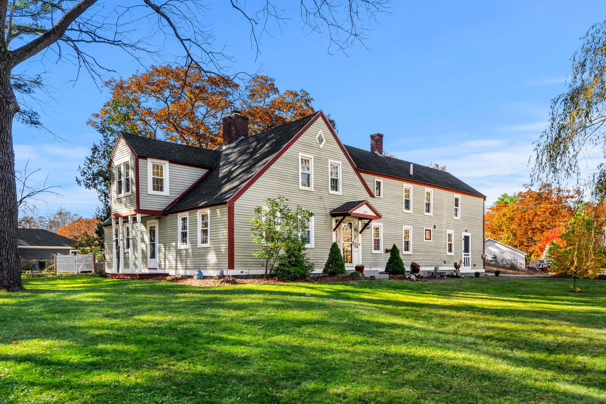 101 Port Road Kennebunk, ME 04043 - Photo 2 of 28 1-web-or-mls-LLP_(JPL04541)