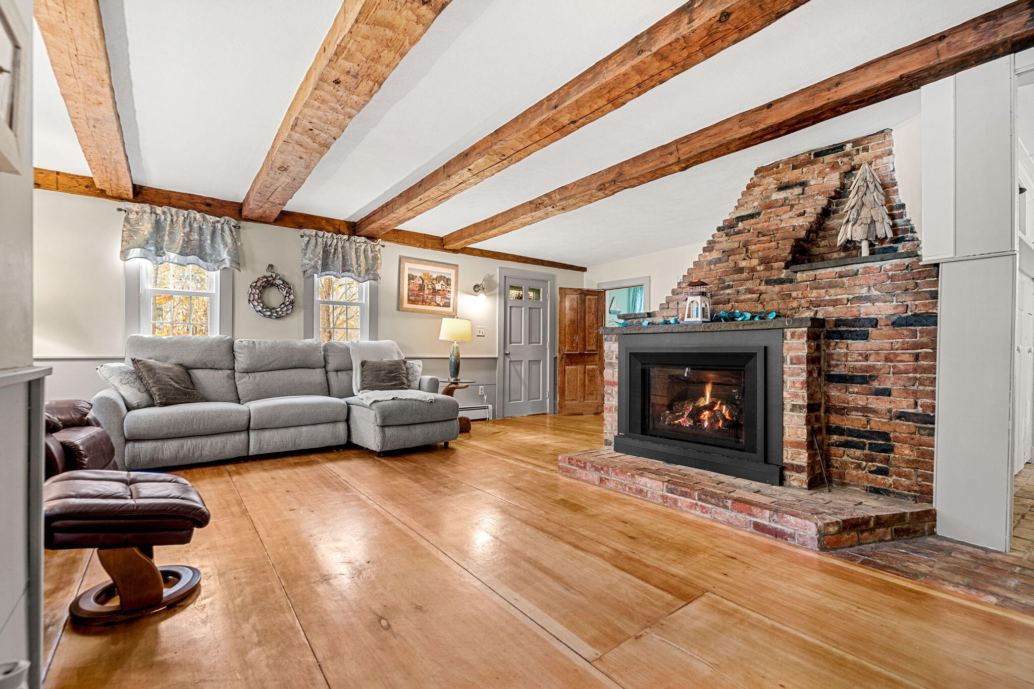 101 Port Road Kennebunk, ME 04043 - Photo 4 of 28 17-web-or-mls-LLP_(JPL04404)