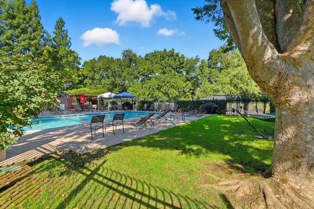 $542,500 | 2137 Arroyo Court, Unit 4, Pleasanton, CA 94588