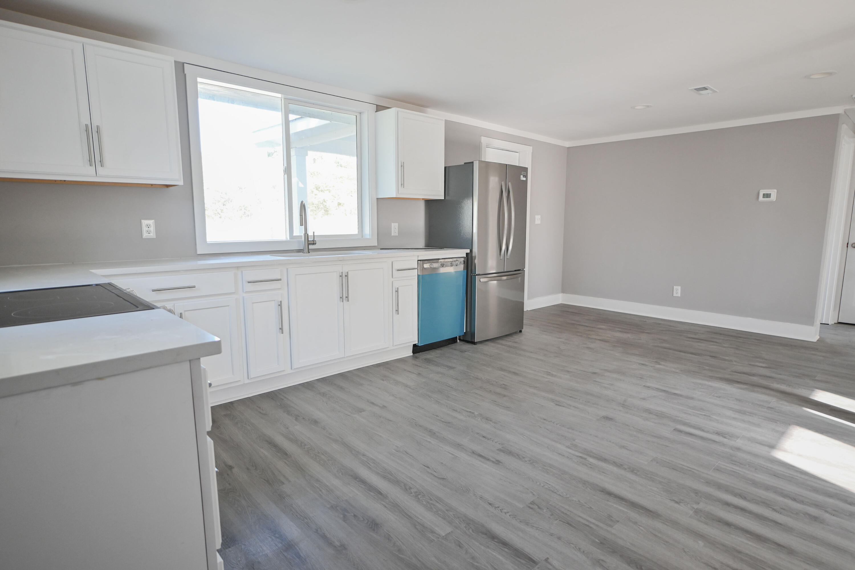 460 Bay Street Elloree, SC 29047 - Photo 5 of 19 DSC_4050