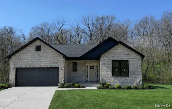 $425,000 | 7943 Walker Meadows Drive, Caseyville, IL 62232