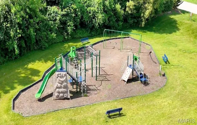 $425,000 | 7943 Walker Meadows Drive, Caseyville, IL 62232