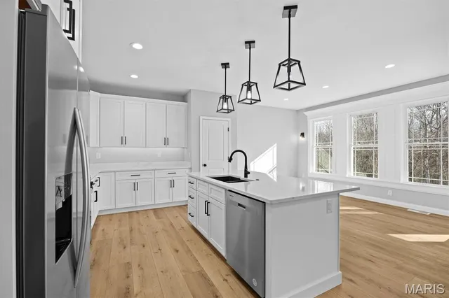 $425,000 | 7943 Walker Meadows Drive, Caseyville, IL 62232