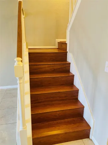 $1,975 | 4715 Rainbow Run, Sugar Land, TX 77479