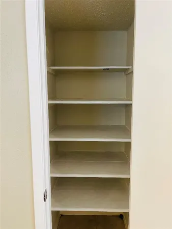 $1,975 | 4715 Rainbow Run, Sugar Land, TX 77479