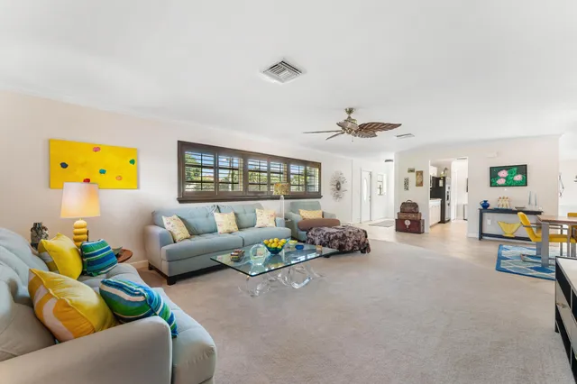 $875,000 | 8415 Pine Tree Lane, Lake Clarke Shores, FL 33406