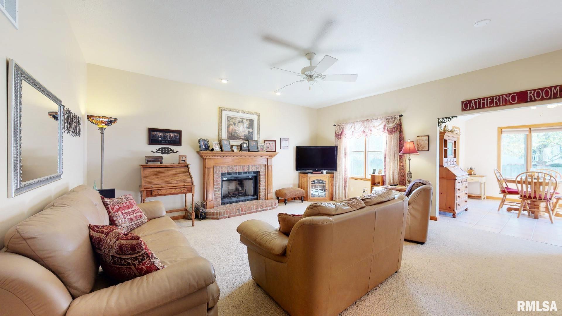 2705 Haggard Drive Springfield, IL 62711 - Photo 9 of 28