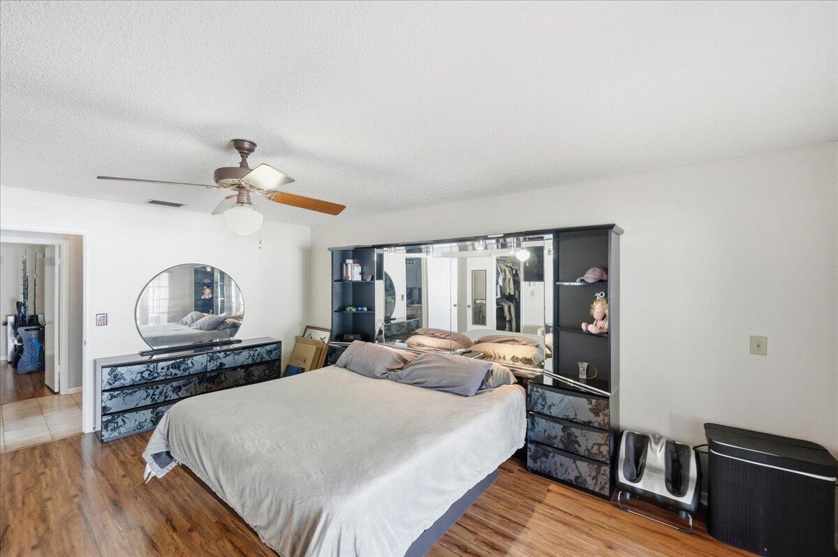 8301 Southwest 27th Place Davie, FL 33328 - Photo 19 of 41 19-DSC2424