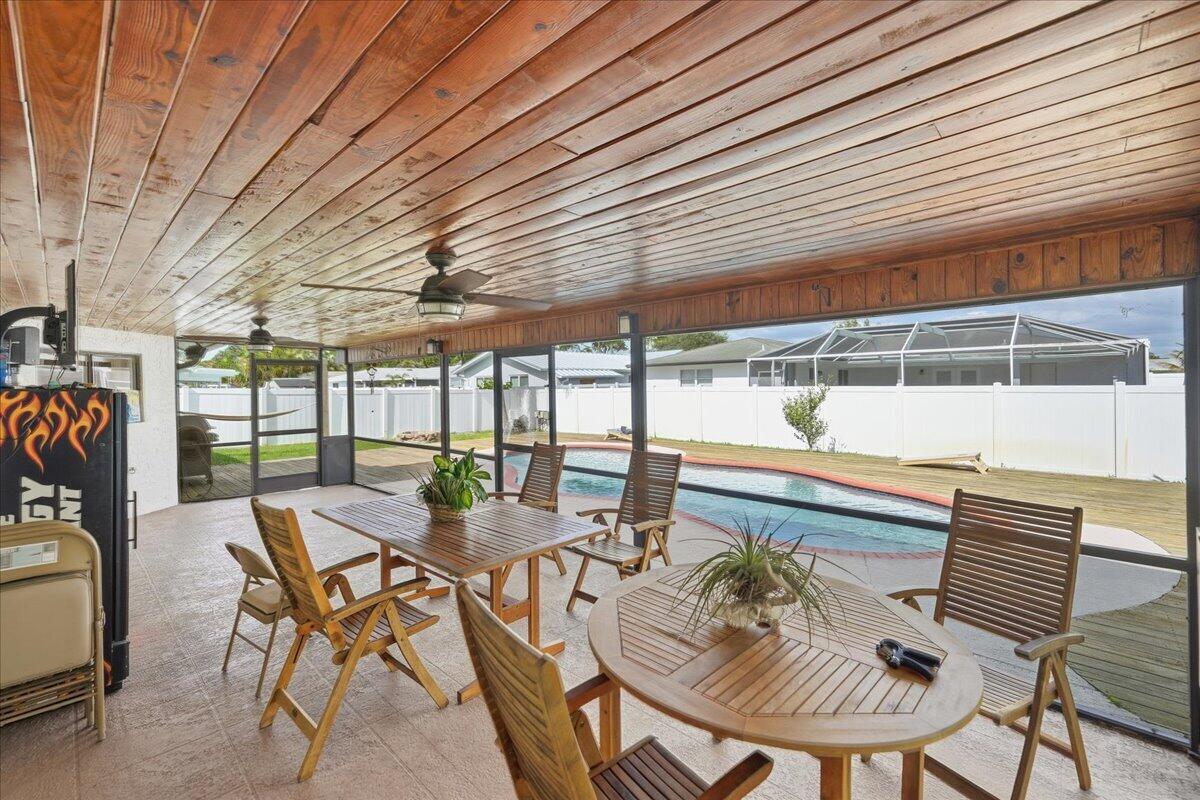 8301 Southwest 27th Place Davie, FL 33328 - Photo 21 of 41 28-DSC2446