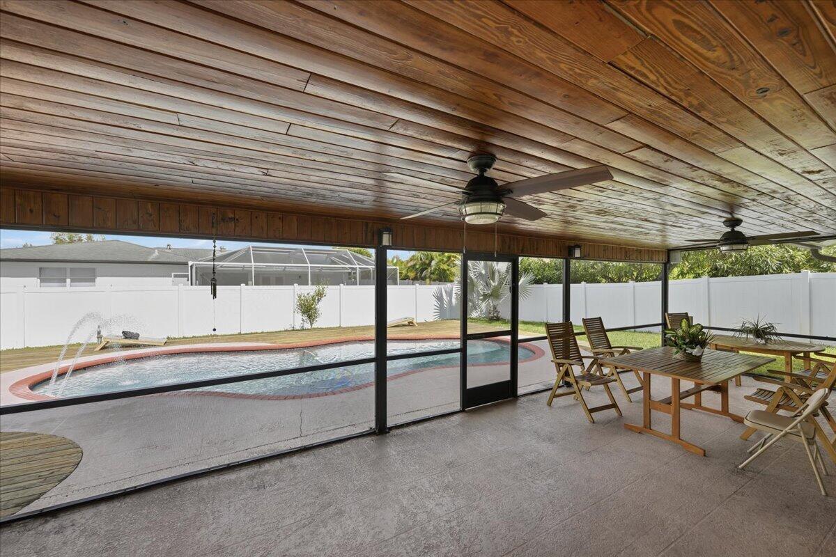 8301 Southwest 27th Place Davie, FL 33328 - Photo 22 of 41 25-DSC2436