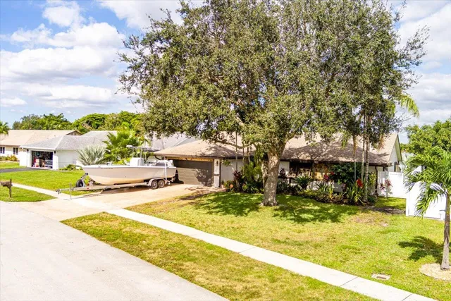 $695,494 | 8301 Southwest 27th Place, Davie, FL 33328