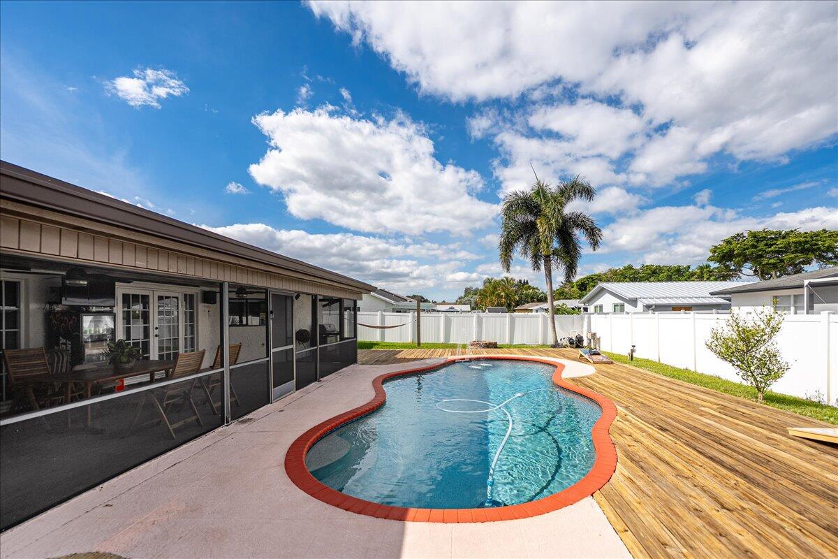 8301 Southwest 27th Place Davie, FL 33328 - Photo 31 of 41 38-DSC2461