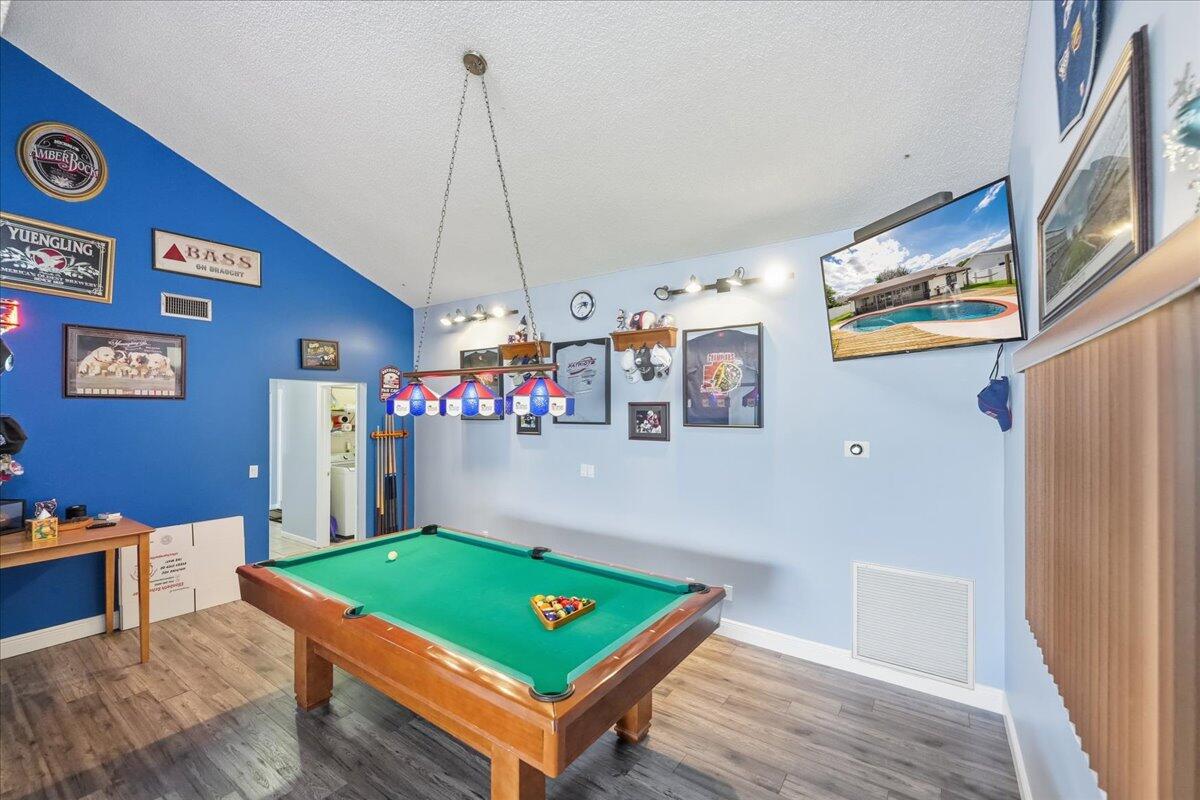 8301 Southwest 27th Place Davie, FL 33328 - Photo 9 of 41 04-DSC2355