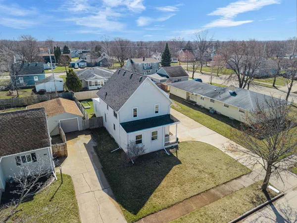 $220,000 | 241 South James Street, Kimberly, WI 54136