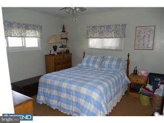 70 Old Brook Road Levittown, PA 19057 - Photo 5 of 10 Bedroom - Main