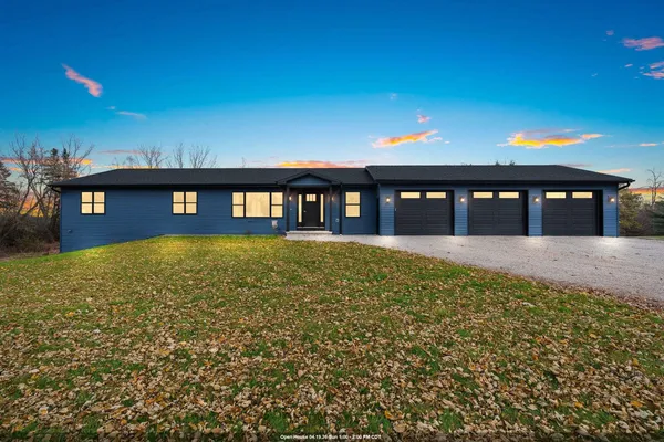 $815,000 | W9566 County Rd JJ, Hortonville, WI 54944