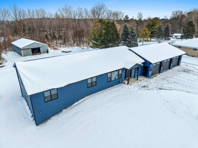 $850,000 | W9566 County Rd JJ, Hortonville, WI 54944
