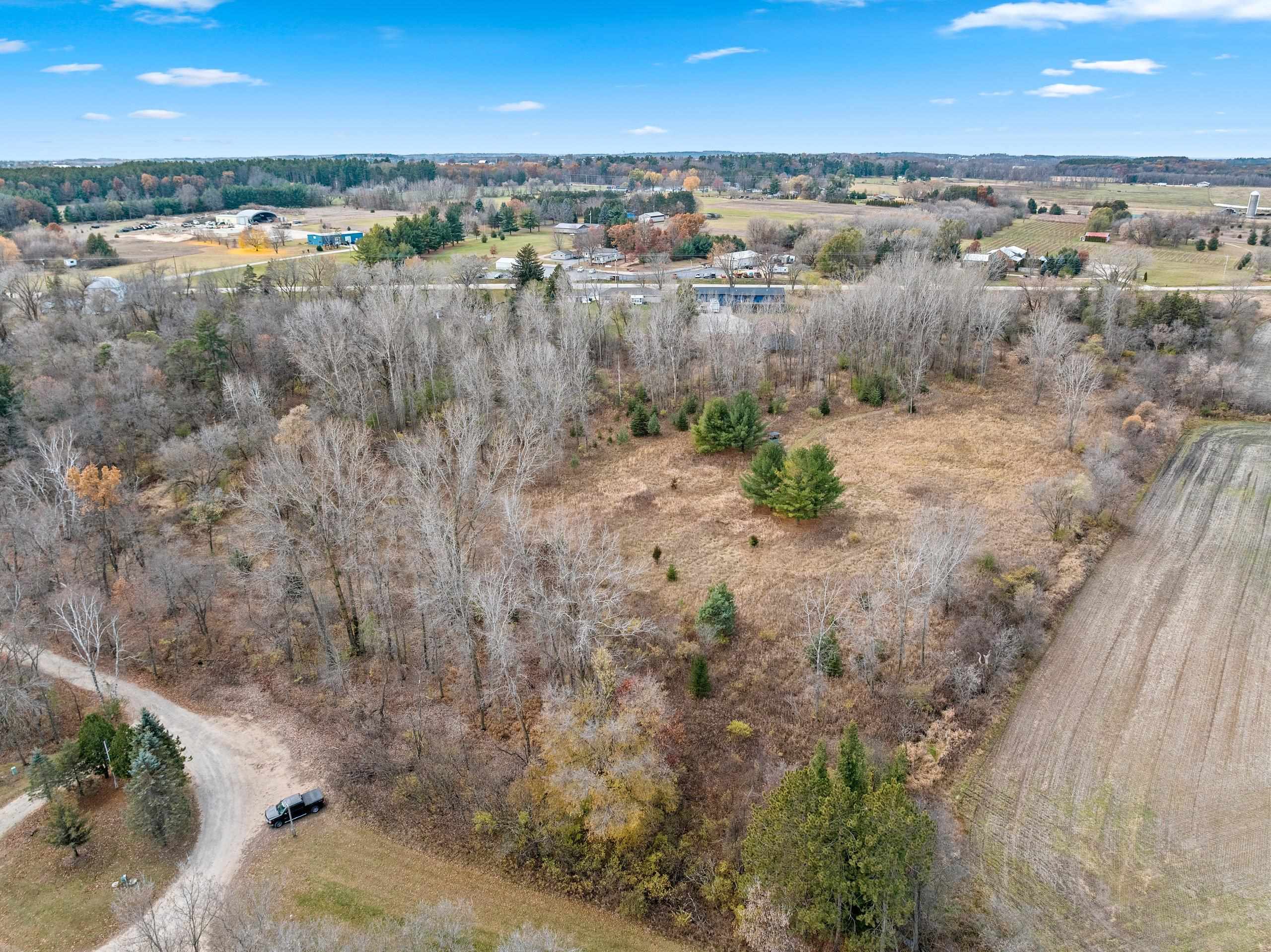 W9566 County Rd JJ Hortonville, WI 54944 - Photo 2 of 77