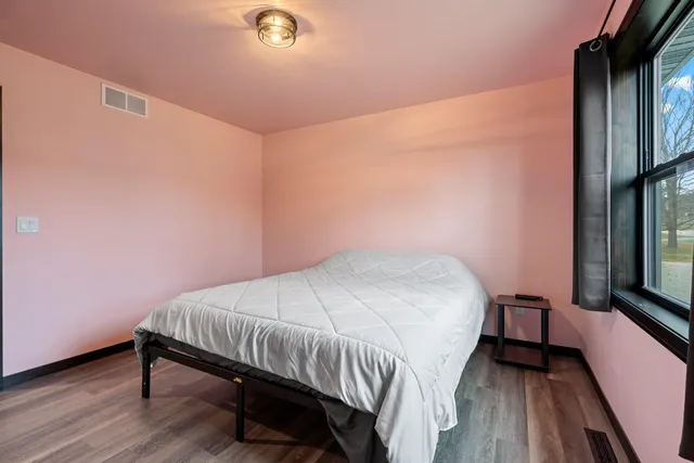 $850,000 | W9566 County Rd JJ, Hortonville, WI 54944