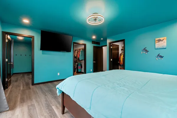 $815,000 | W9566 County Rd JJ, Hortonville, WI 54944