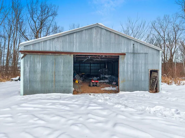 $850,000 | W9566 County Rd JJ, Hortonville, WI 54944