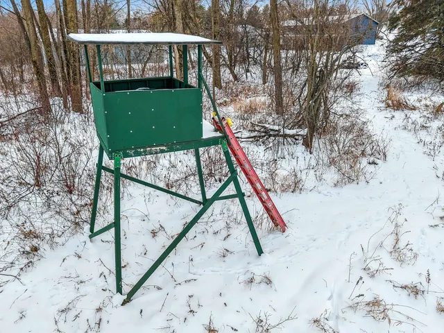 $850,000 | W9566 County Rd JJ, Hortonville, WI 54944