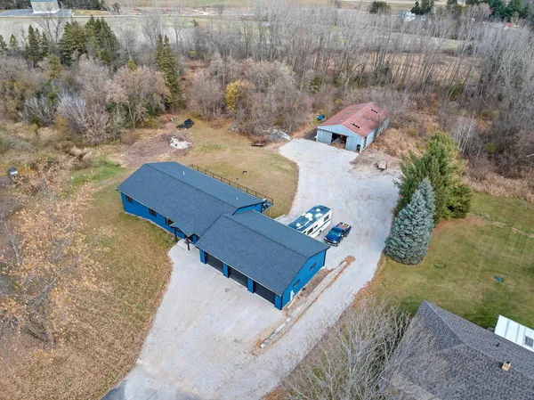 $815,000 | W9566 County Rd JJ, Hortonville, WI 54944
