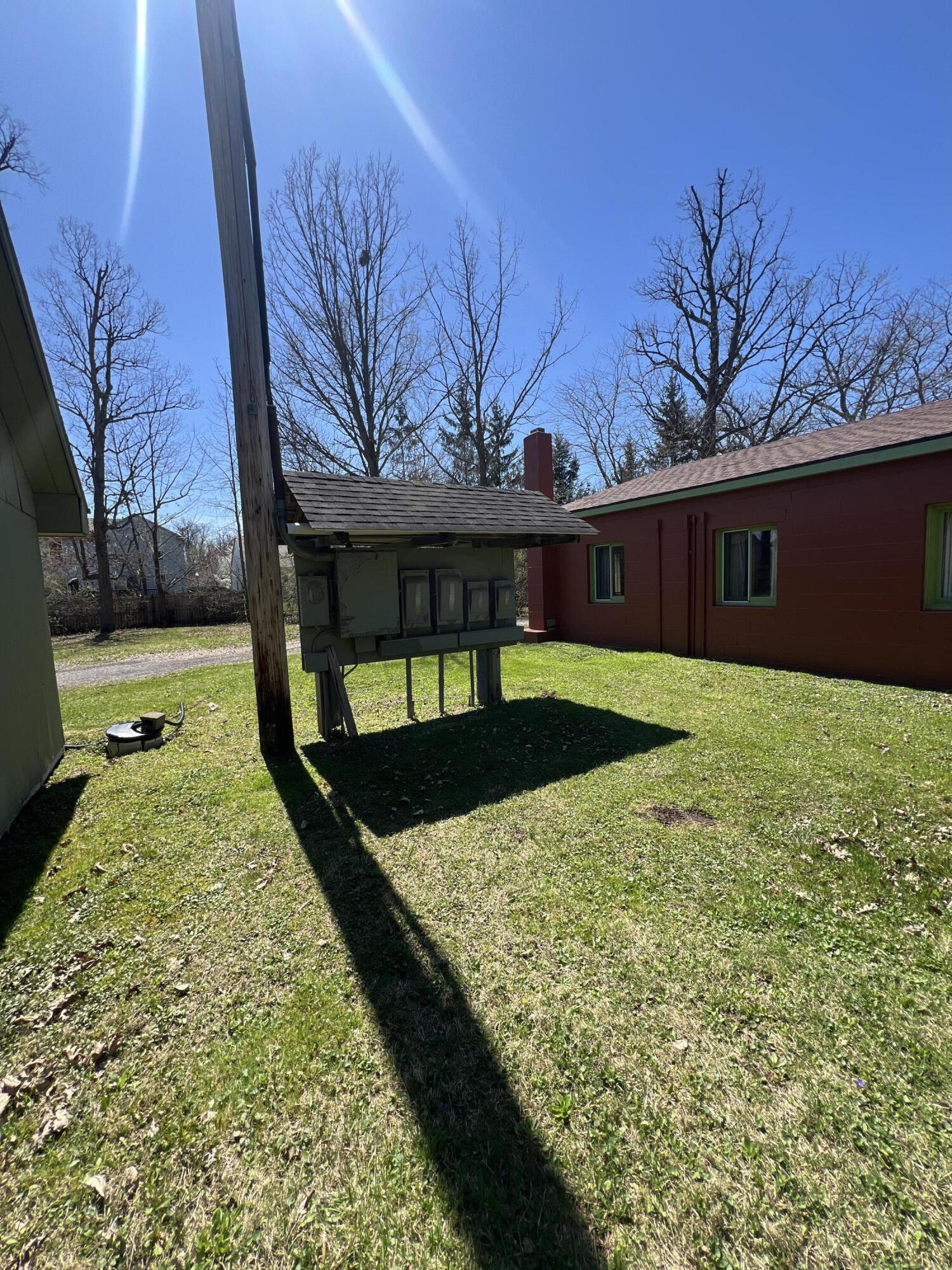 6271 Hitchingham Road Ypsilanti, MI 48197 - Photo 54 of 65 20240415_173619525_iOS