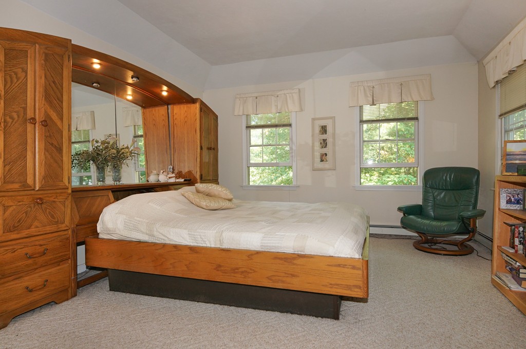 6 Woodstone Road Northborough, MA 01532 - Photo 16 of 29 Gallery Image 16