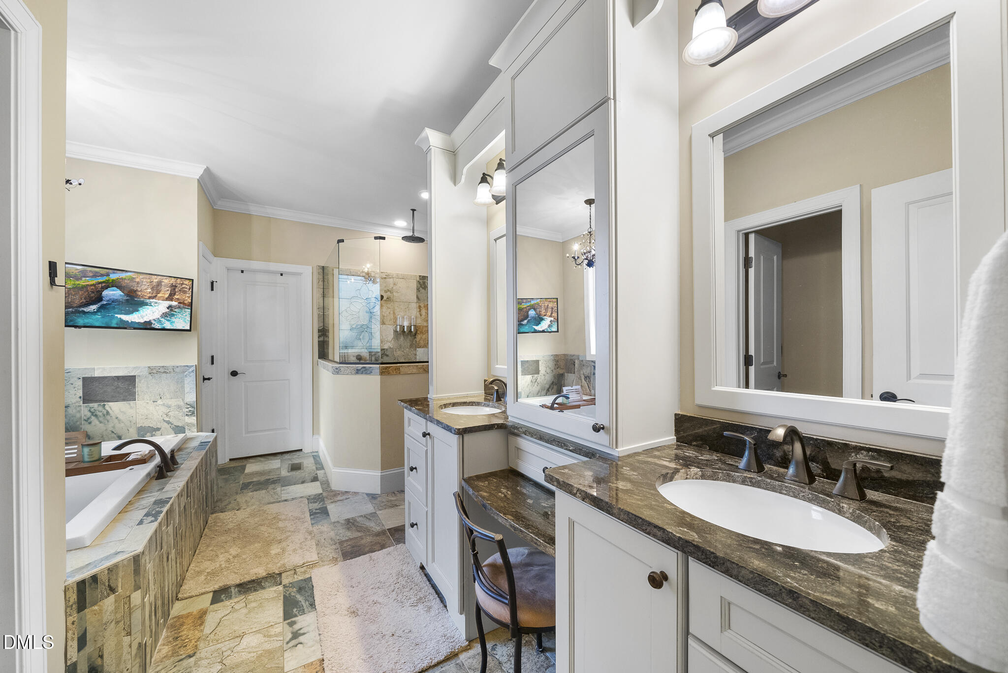 4900 Great Meadows Court Raleigh, NC 27609 - Photo 21 of 64 DSC08054