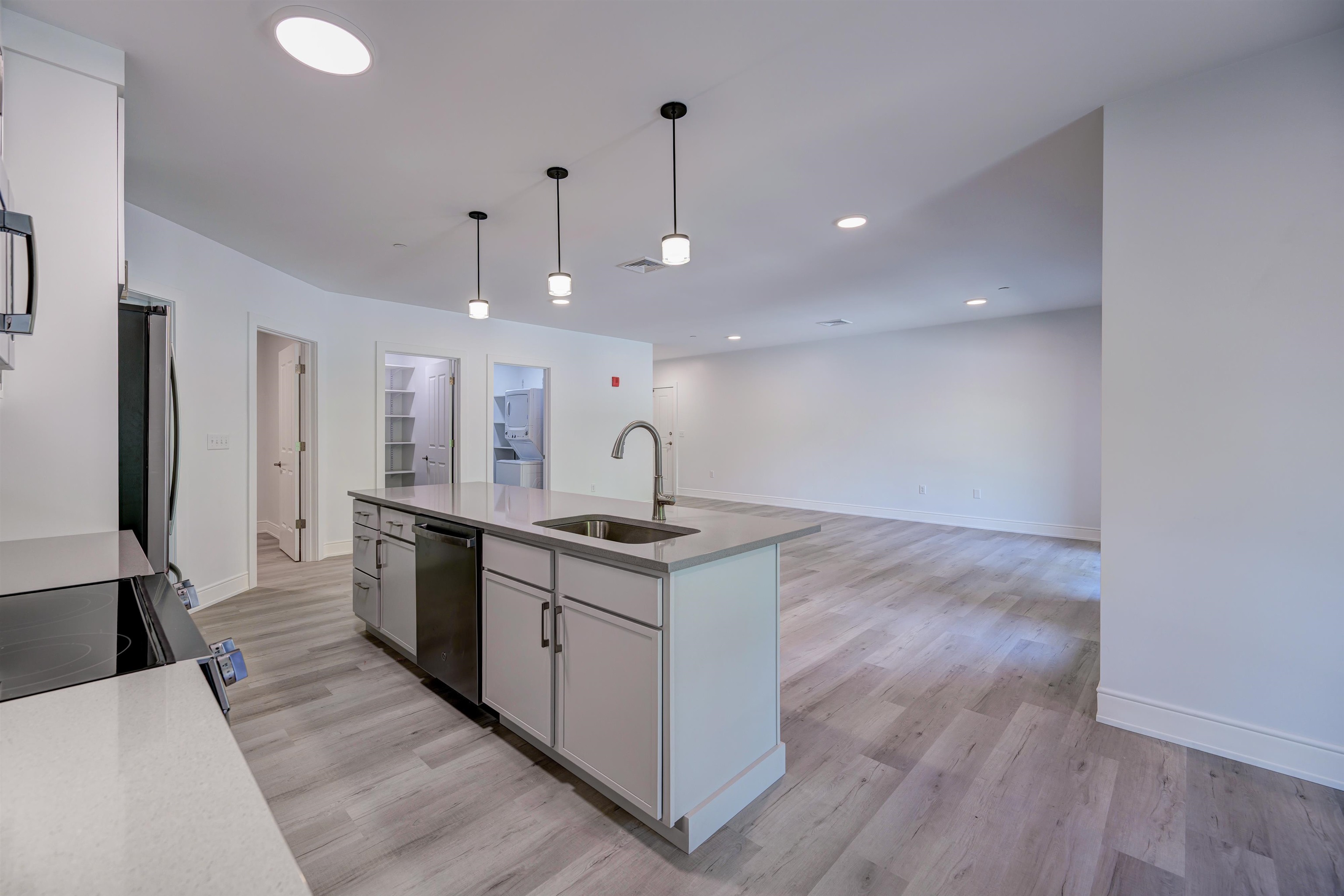 2059 Lafayette Road, Unit 202 Portsmouth, NH 03801 - Photo 11 of 31
