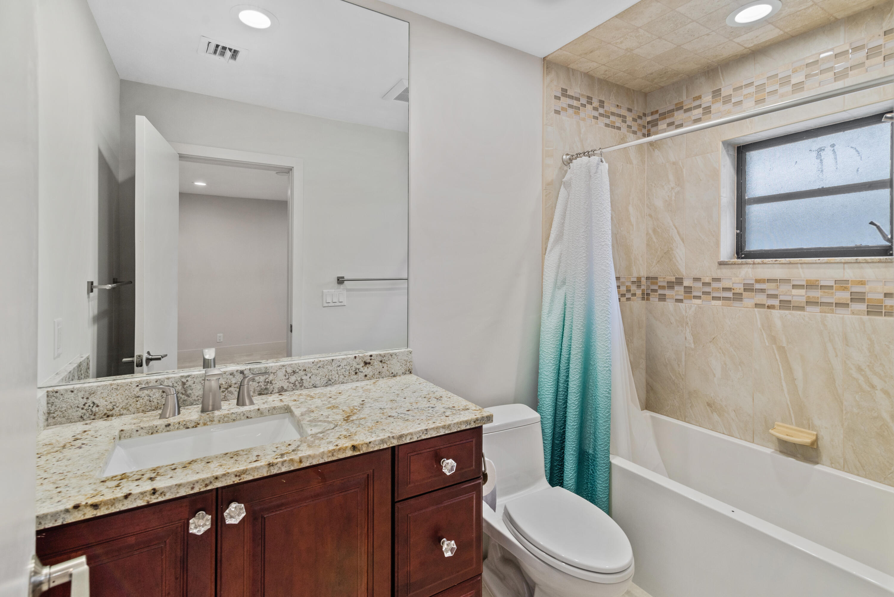 7296 San Sebastian Drive Boca Raton, FL 33433 - Photo 14 of 47 7296SanSebastian-30