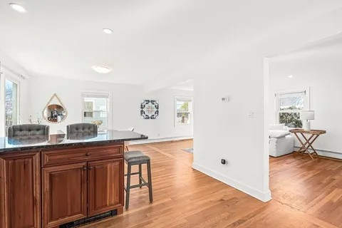 $979,000 | 104 Wendell Street, Winchester, MA 01890