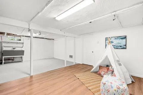 $979,000 | 104 Wendell Street, Winchester, MA 01890