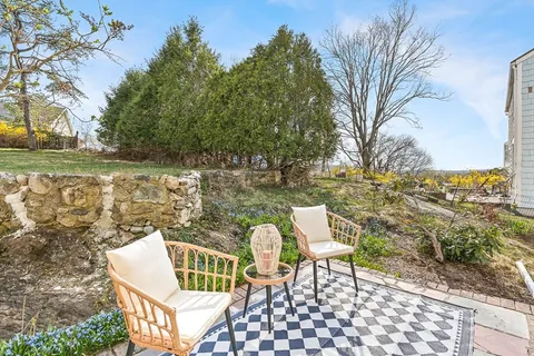 $979,000 | 104 Wendell Street, Winchester, MA 01890