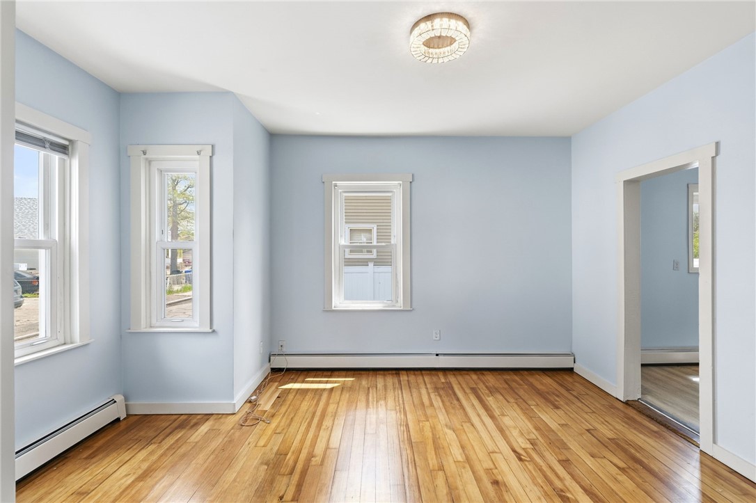 35 Lawrence Street Providence, RI 02909 - Photo 9 of 32