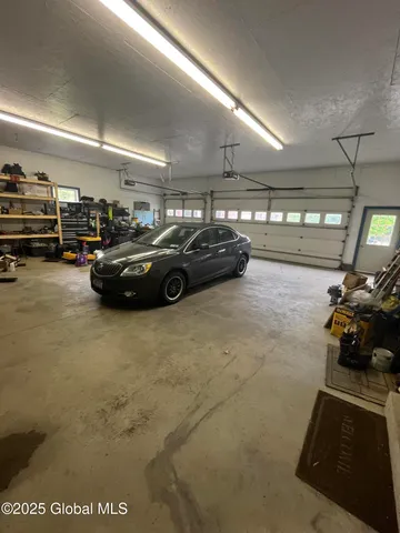 $329,900 | 2940 Plank Road, Moriah, NY 12956