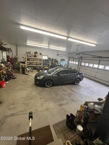 $329,900 | 2940 Plank Road, Moriah, NY 12956