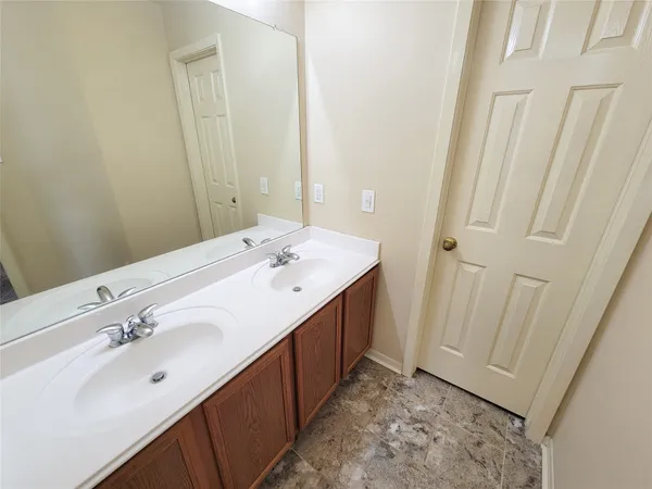 $1,850 | 19718 Byron Meadows Drive, Katy, TX 77449