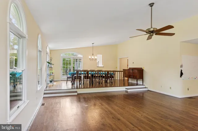 $10,000 | 276 Dodds Lane, Princeton, NJ 08540