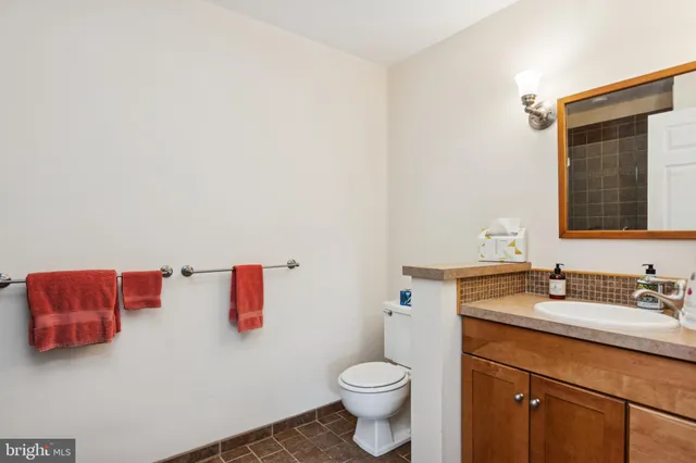 $10,000 | 276 Dodds Lane, Princeton, NJ 08540